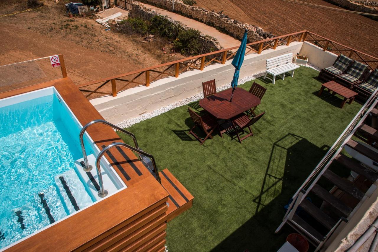 Tal-Karmnu Entire House With Private Heated Pool And Jacuzzi Vila Kirkop Exterior foto