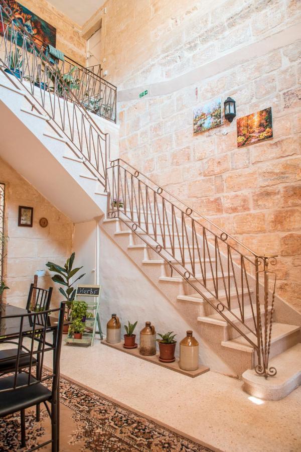 Tal-Karmnu Entire House With Private Heated Pool And Jacuzzi Vila Kirkop Exterior foto