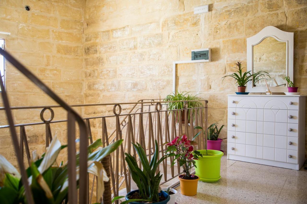 Tal-Karmnu Entire House With Private Heated Pool And Jacuzzi Vila Kirkop Exterior foto